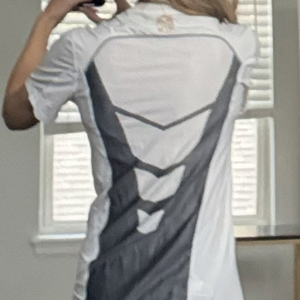 Broncos size small - Broncos Nike Cool Compression T-Shirt